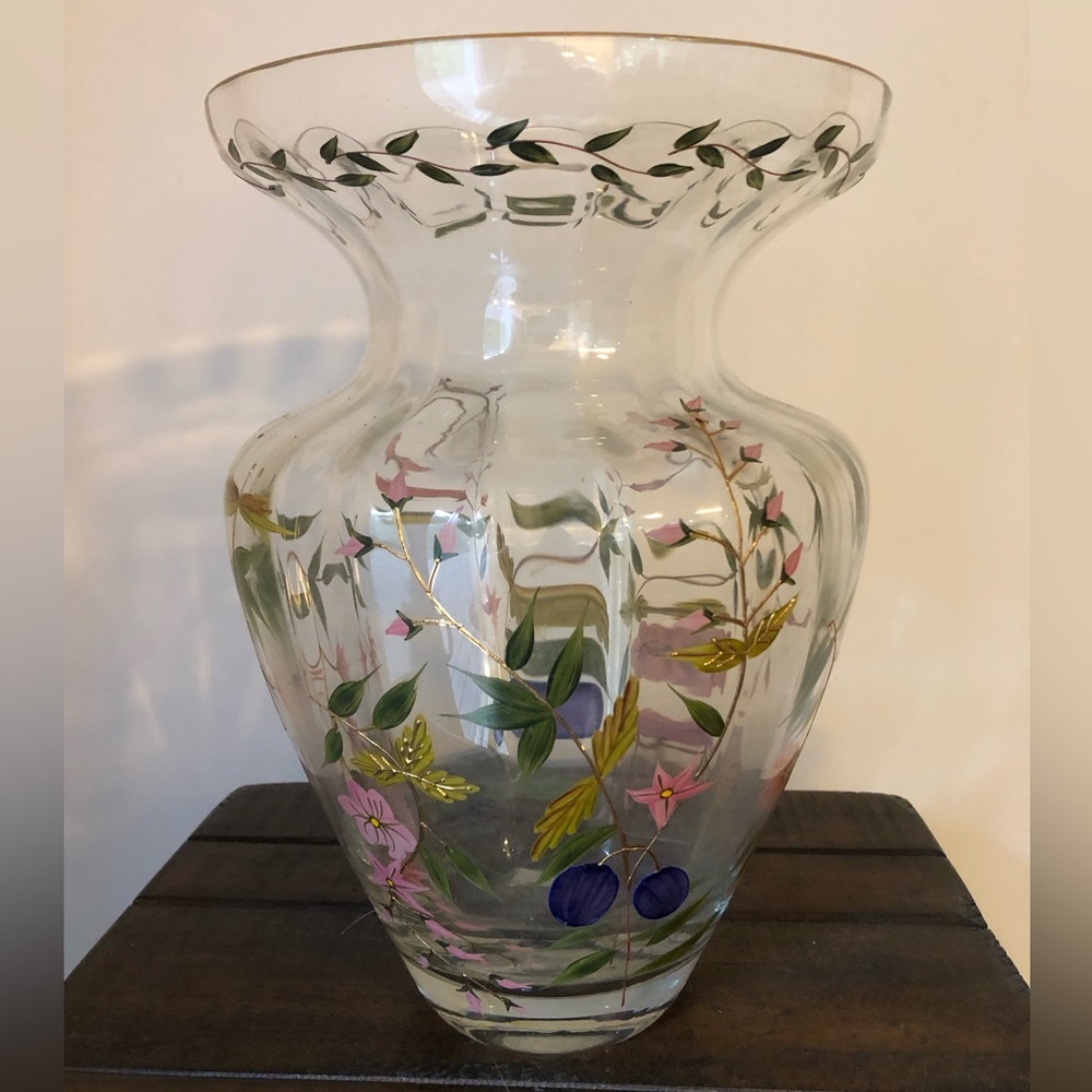Beautiful Crystal Romanian Hand Painted Art Glass Floral Vase
